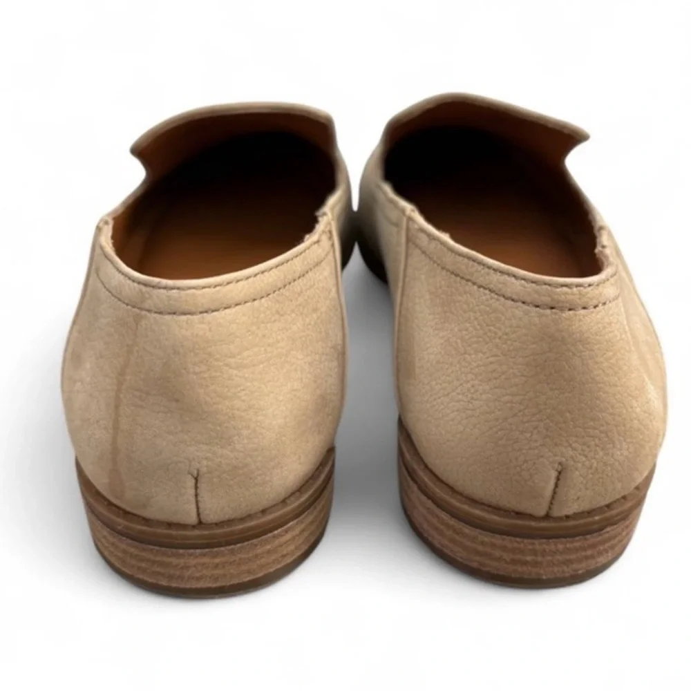 NWOT Women's Lucky Brand Cahill Leather‎ Slip On Loafer Flats Tan Size 6.5
